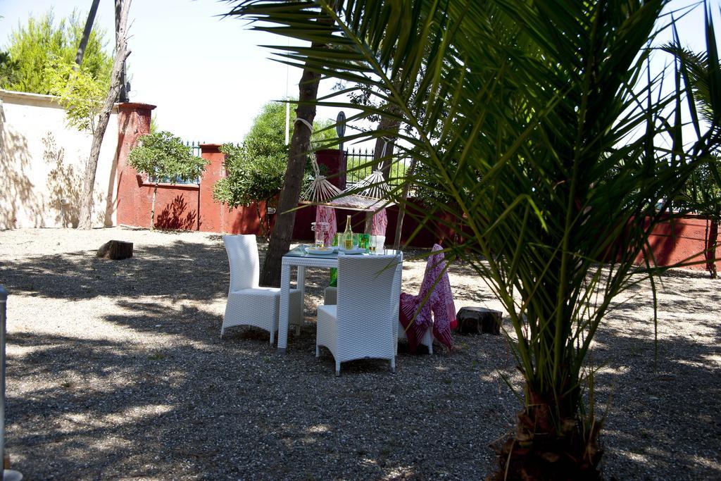 La Villa Della Meda Taranto Exterior photo